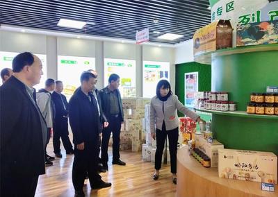 略陽縣人大 凝聚代表力量，消費扶貧助力農副產品“出山”